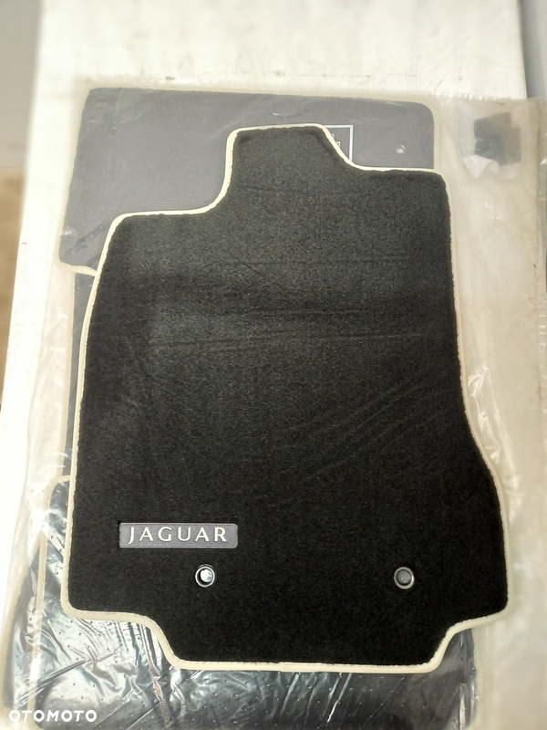 Jaguar XF X250 250 BX23 CX23 dywanik wykladziny dywaniki NOWE OEM