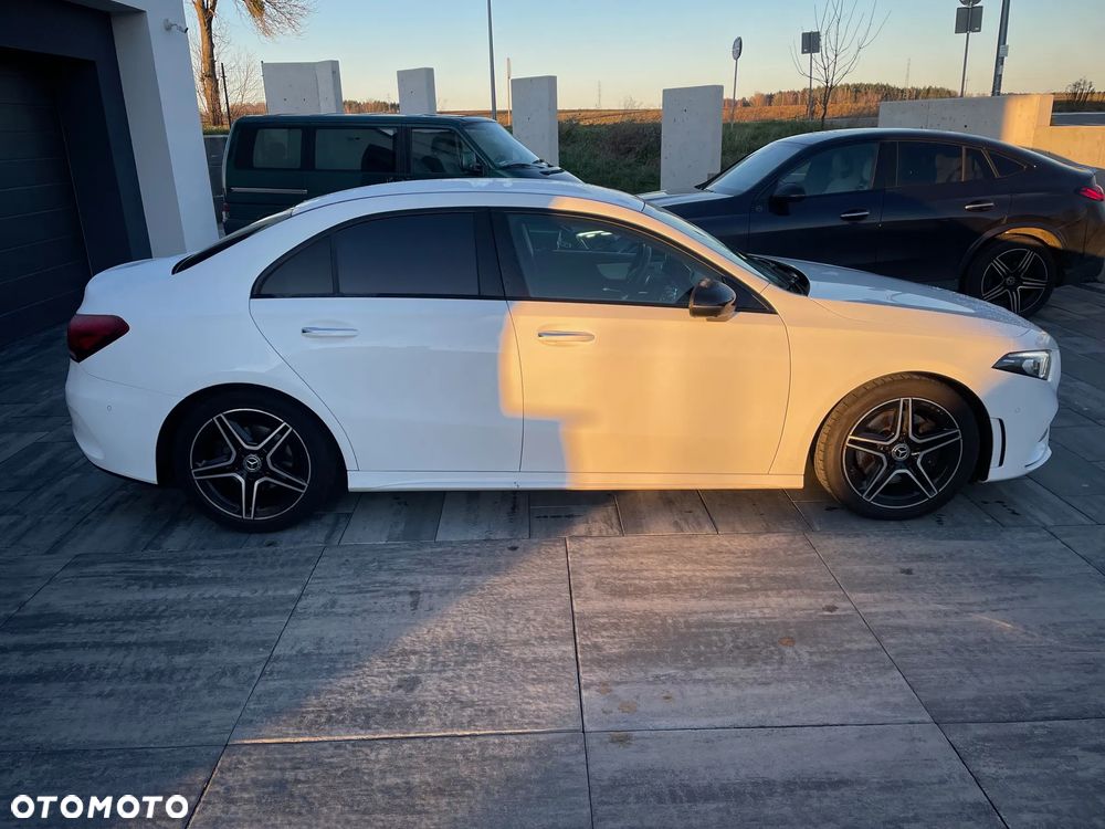 Mercedes-Benz Klasa A 220 4-Matic AMG Line 7G-DCT - 5