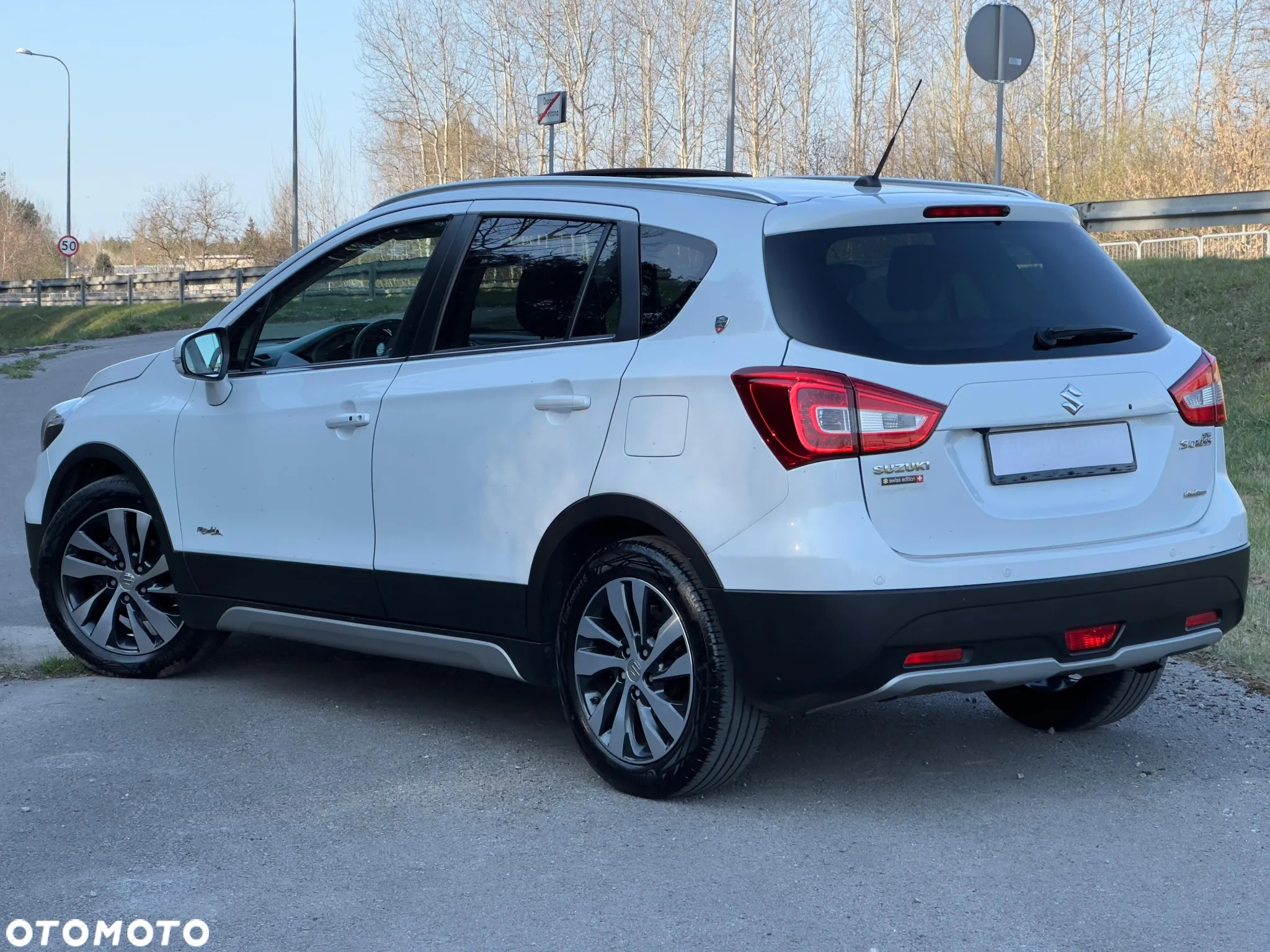 Suzuki SX4 S-Cross 1.4 T Premium 4WD - 17
