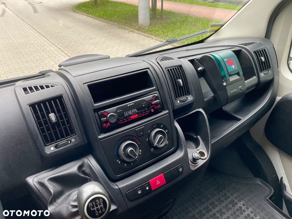 Peugeot Boxer 3.0 - 10