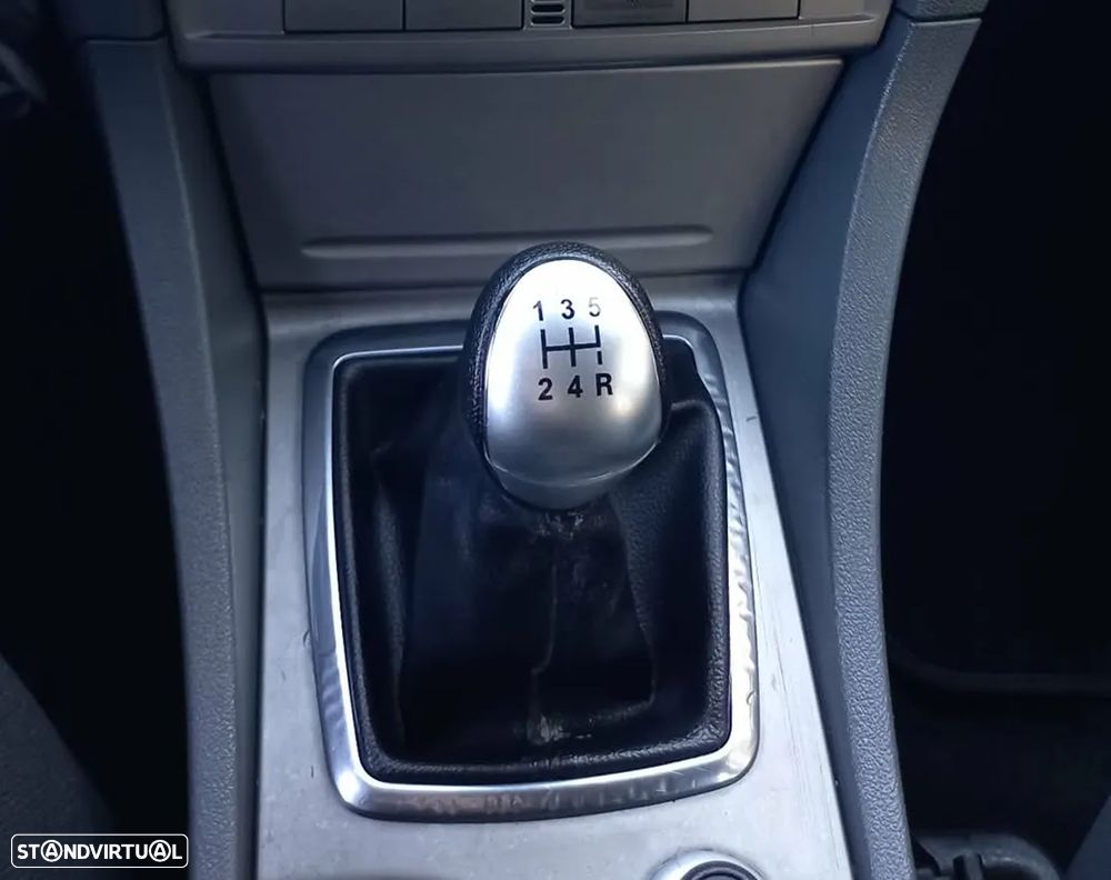 Ford Focus SW 1.6 TDCi Trend - 11