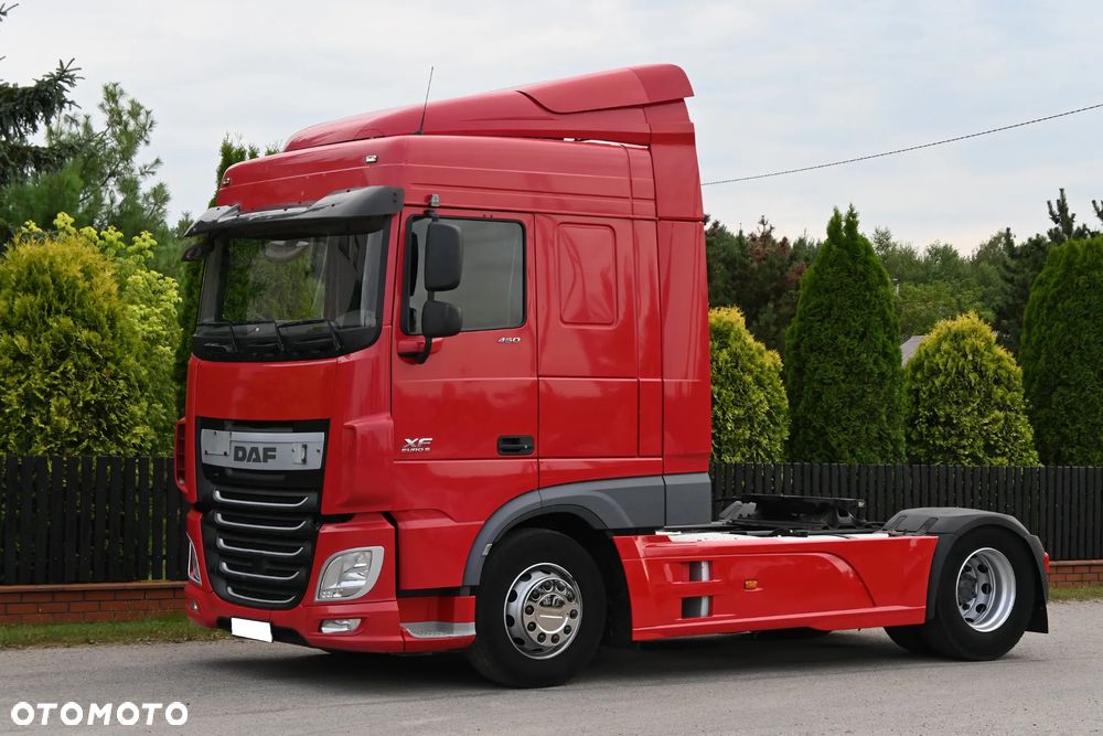 DAF XF106-460KM/AUTOMAT/2015/2016/CAŁY NA PODUSZKACH!!! - 2