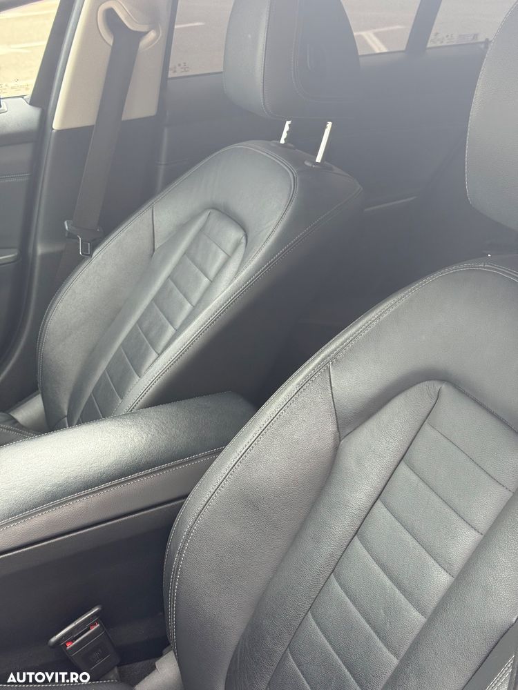 BMW Seria 3 330e AT PHEV - 9
