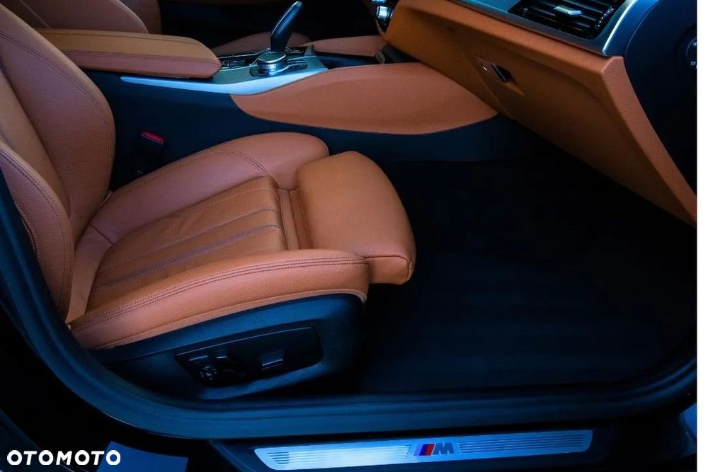 BMW Seria 5 - 26