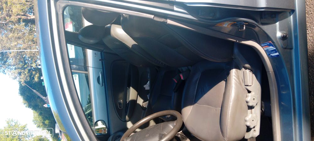 Kia Rio SW 1.3 LS - 5