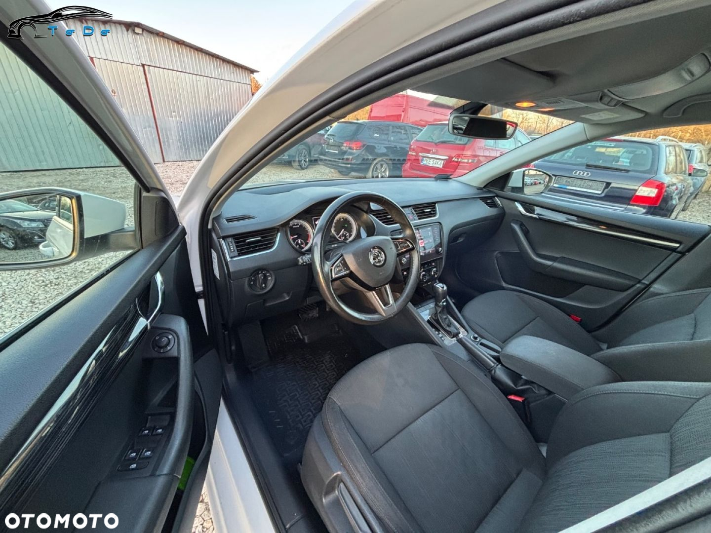 Skoda Octavia 2.0 TDI SCR L&K DSG - 17
