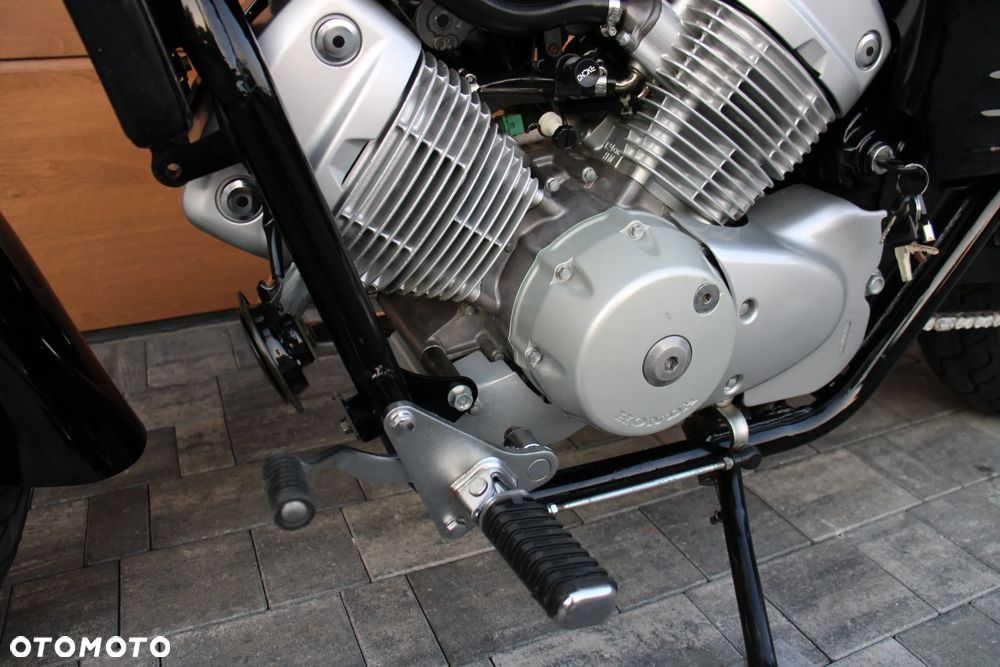 Honda Shadow - 29