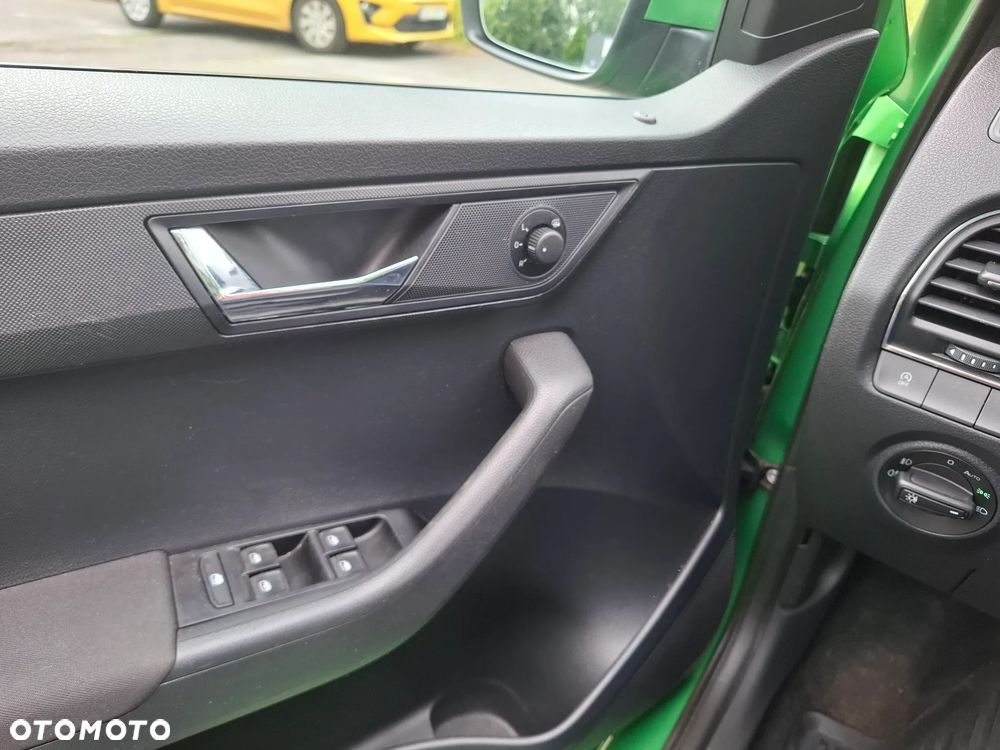Skoda Fabia 1.0 TSI Ambition Plus - 33