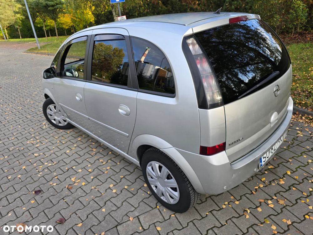 Opel Meriva 1.7 CDTI Cosmo - 19