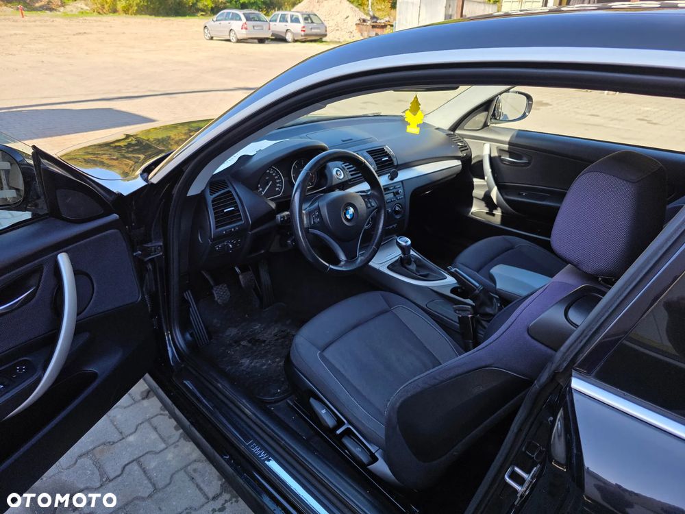 BMW Seria 1 120d - 8