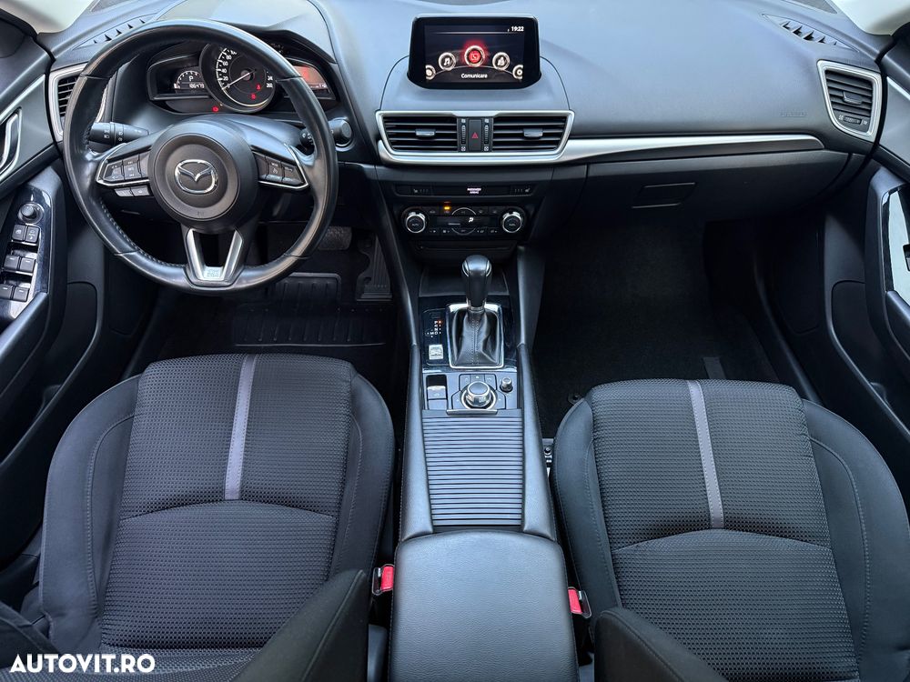 Mazda 3 - 5