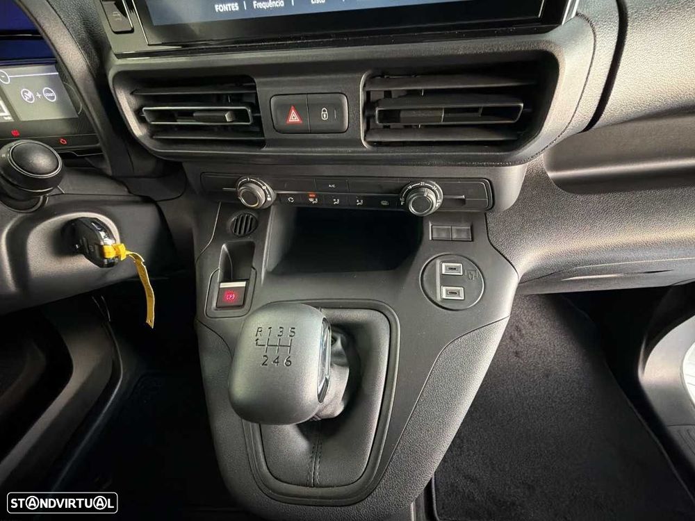 Fiat Doblo 1.5 BlueHDi Maxi - 22