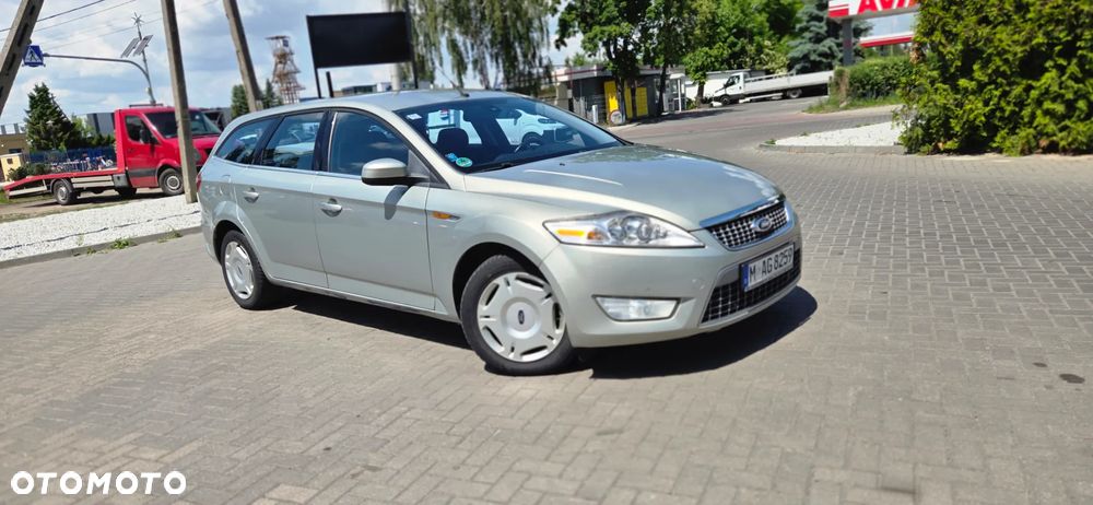 Ford Mondeo 2.0 TDCi Ghia - 22