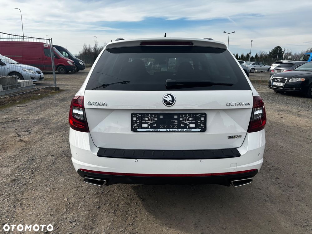 Skoda Octavia 2.0 TDI (Green tec) RS - 6