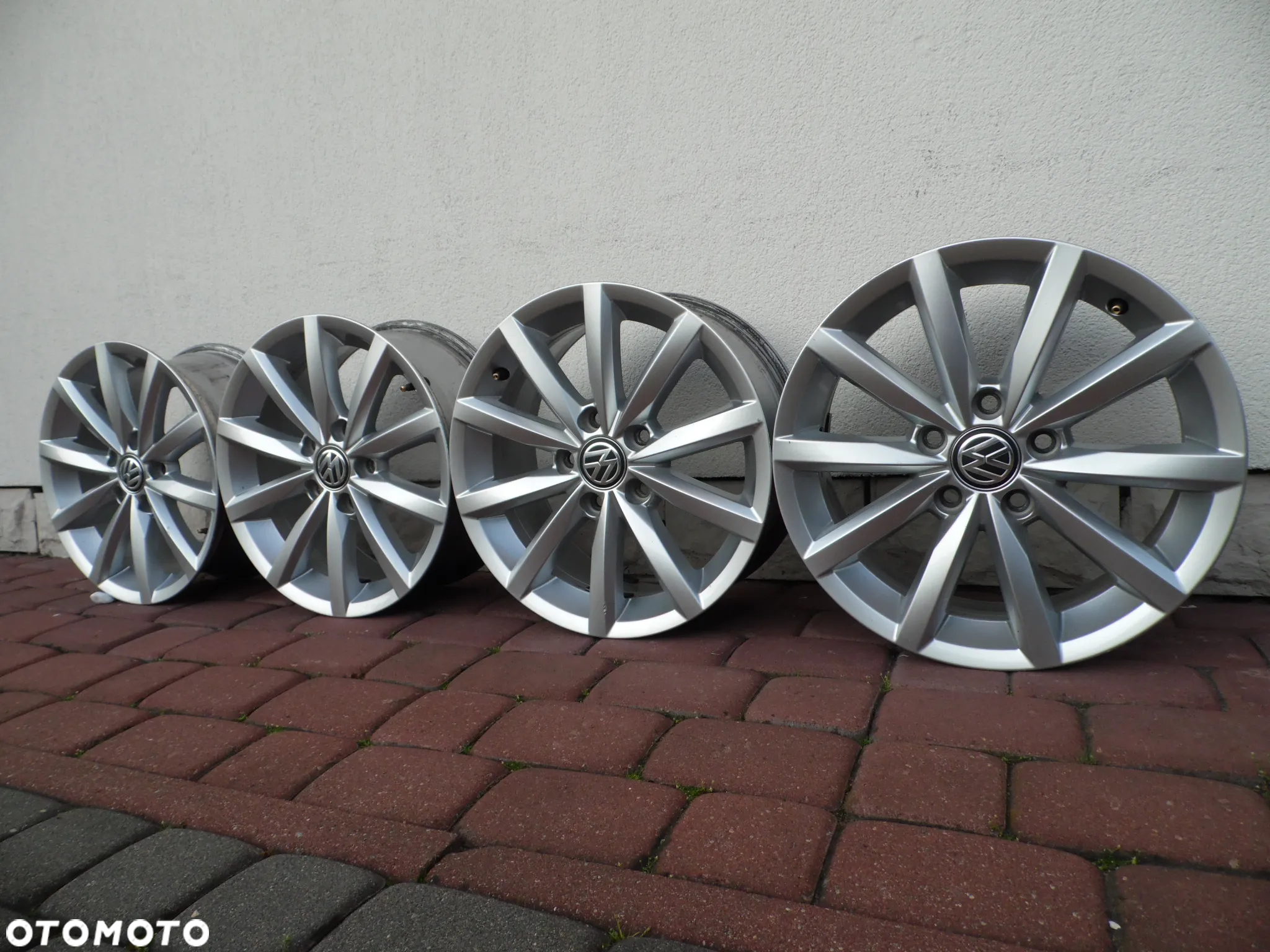 Felgi 16'' 5x112 VW 5G0 Caddy Golf Jetta Touran - 2