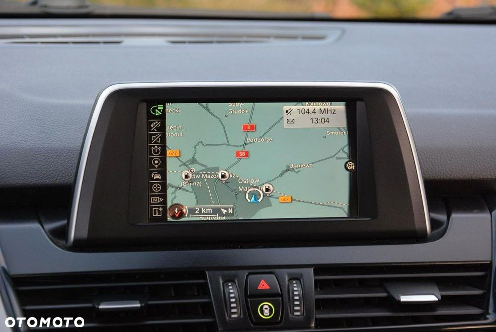 BMW Seria 2 218d - 27