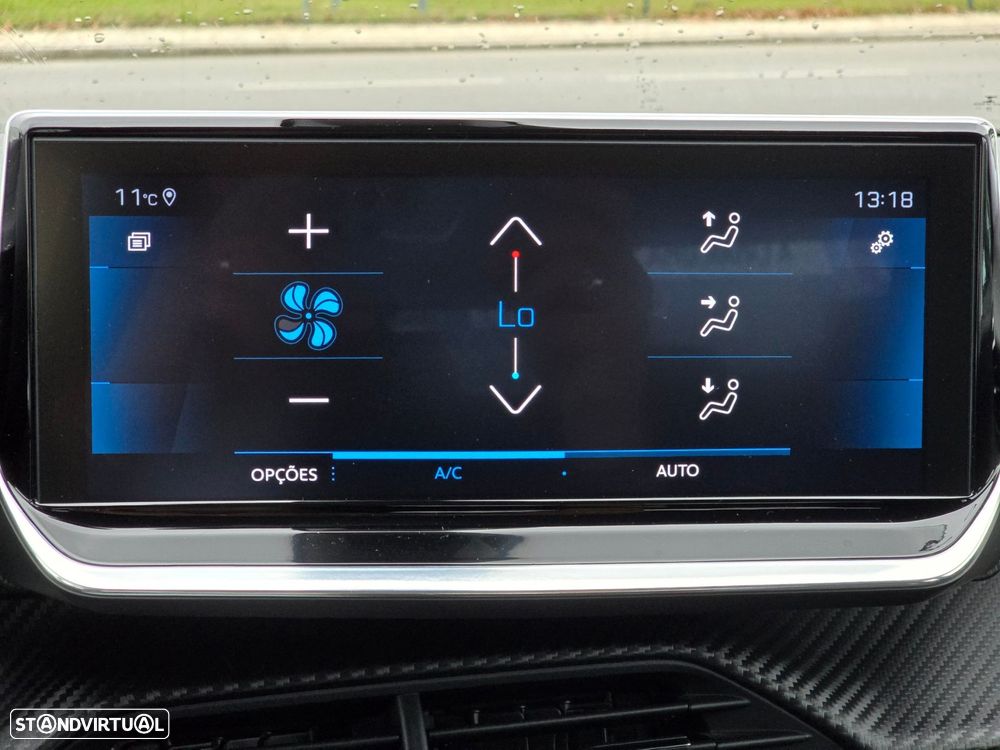 Peugeot 2008 1.2 PureTech Allure - 12