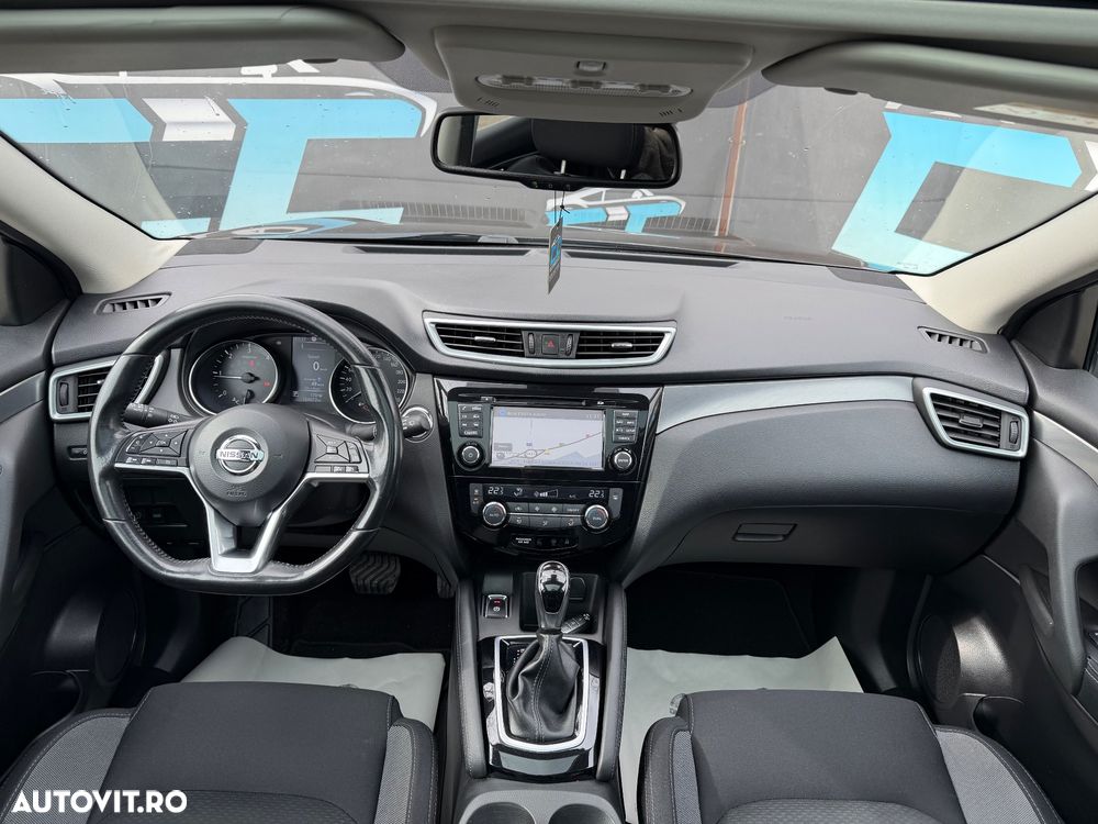Nissan Qashqai 1.6 DCI Xtronic N-Connecta - 7
