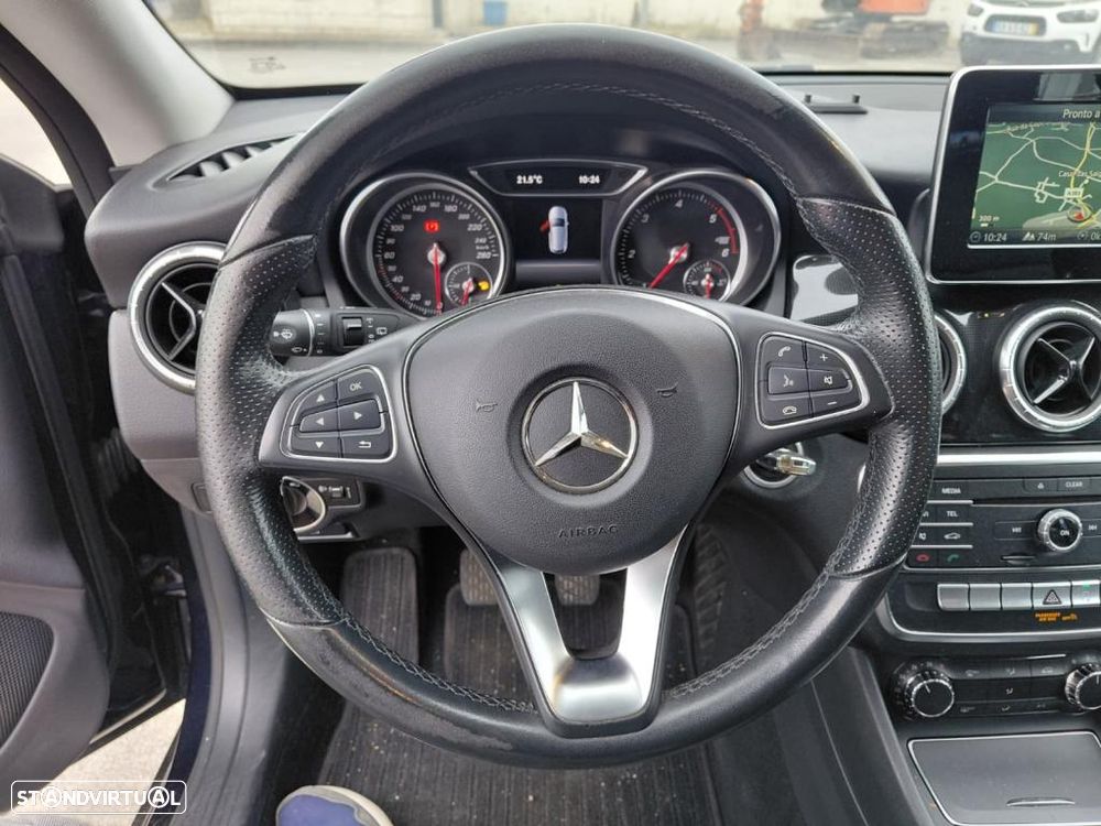 Mercedes-Benz CLA 180 - 7