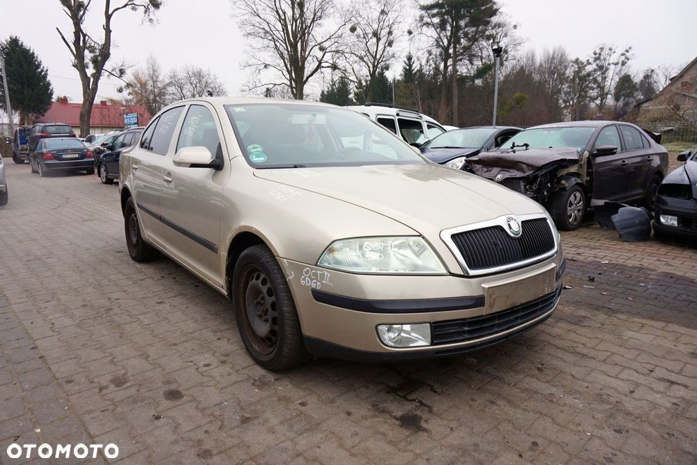 SKODA OCTAVIA II 1Z3 LB LIFTBACK 2006 9201 LF8F 1.6 FSI BLF 115KM GYT BEŻOWY na części - 7