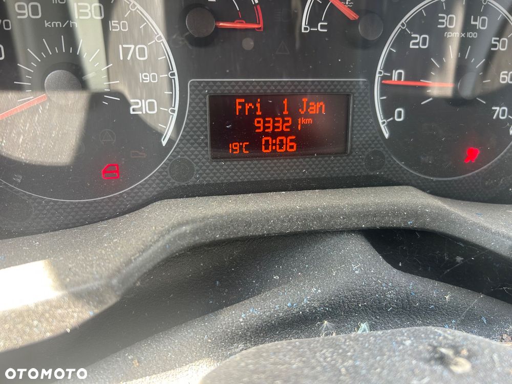 Fiat Qubo 1.4 8V MyLife - 8