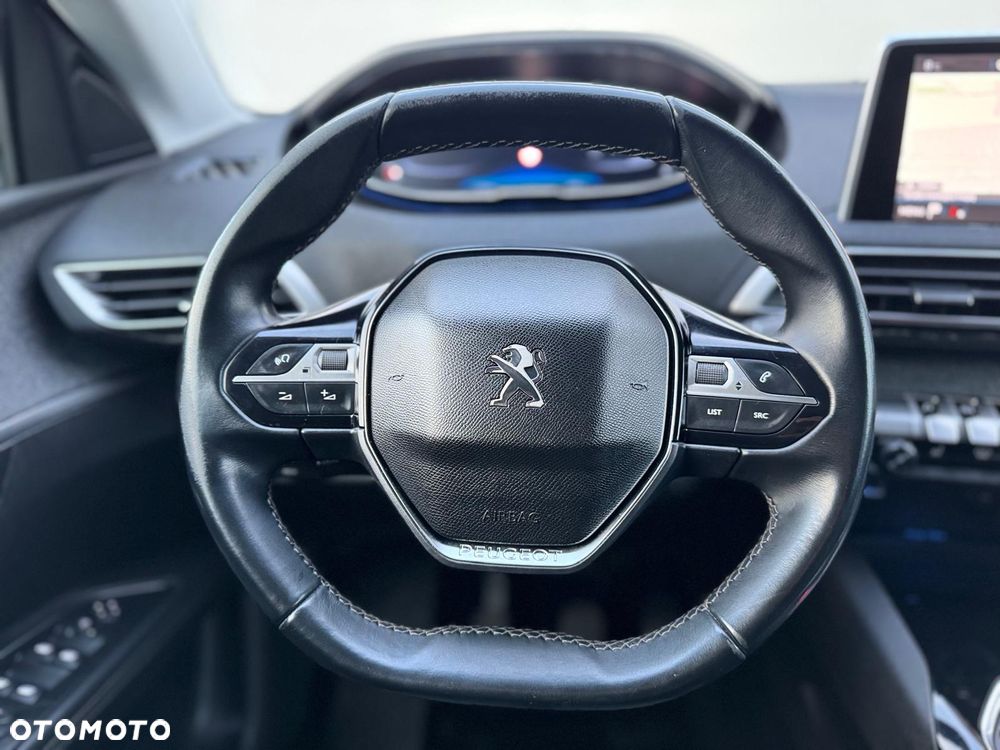 Peugeot 5008 BlueHDi 130 Allure - 23