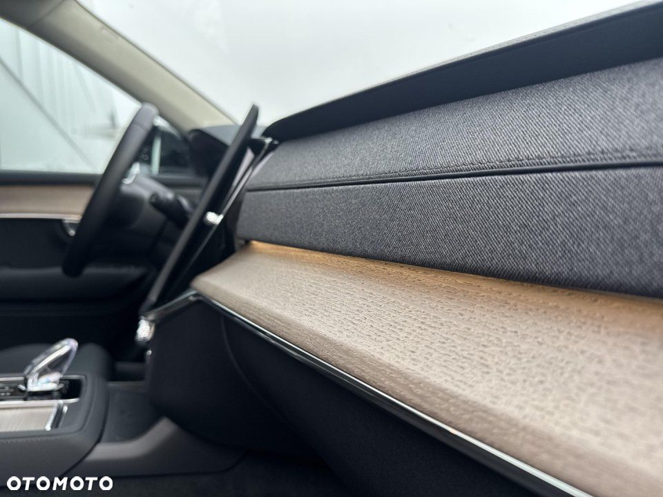 Volvo XC 90 - 18