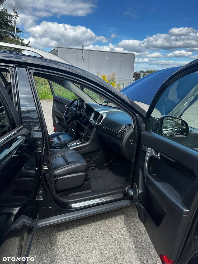 Chevrolet Captiva 2.2 D LTZ - 21