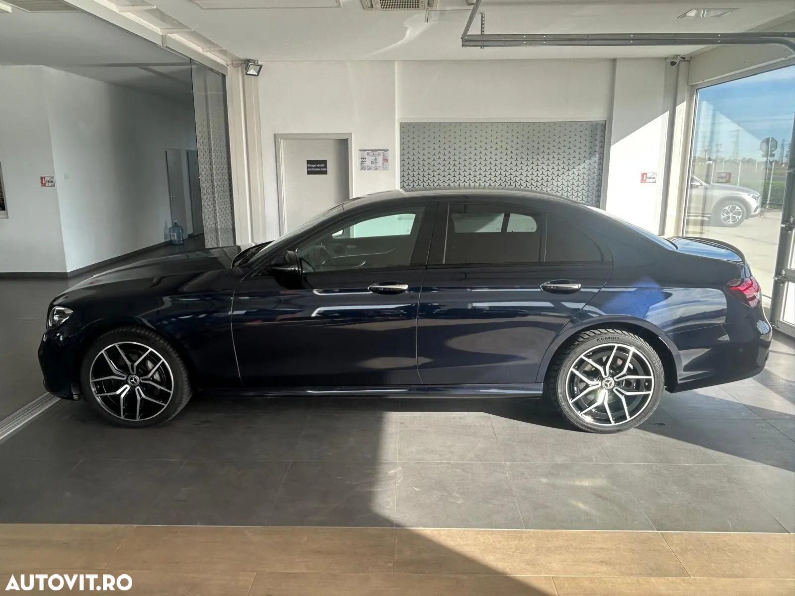 Mercedes-Benz E 300 de 9G-TRONIC AMG Line - 3
