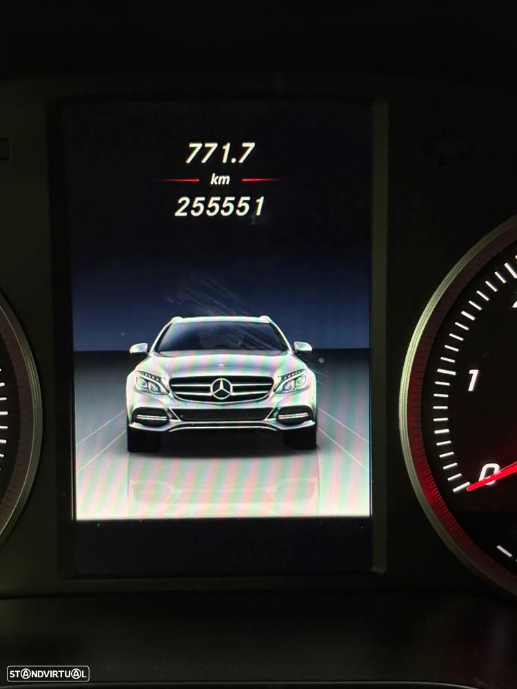 Mercedes-Benz C 200 d Avantgarde Aut. - 23