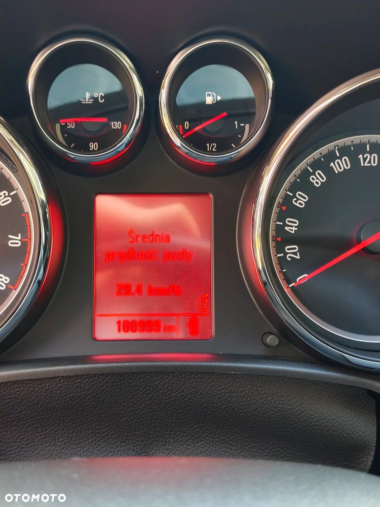 Opel Astra - 11
