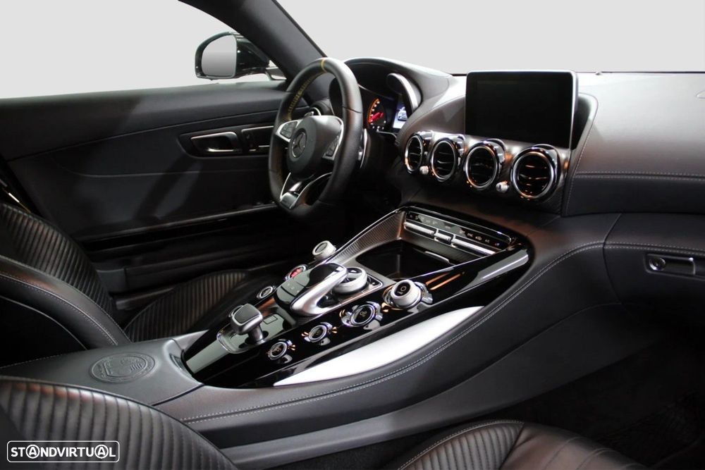 Mercedes-Benz AMG GT S - 11