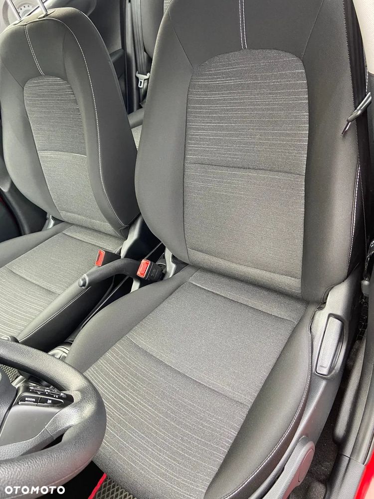 Kia Picanto 1.0 L - 6