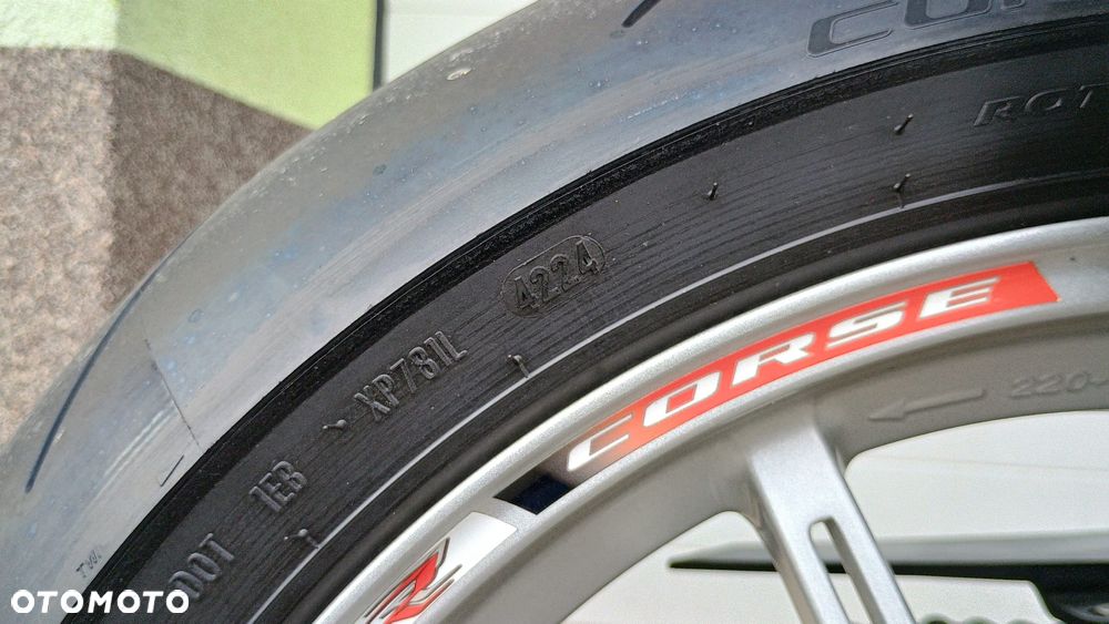 MV AGUSTA Brutale - 37