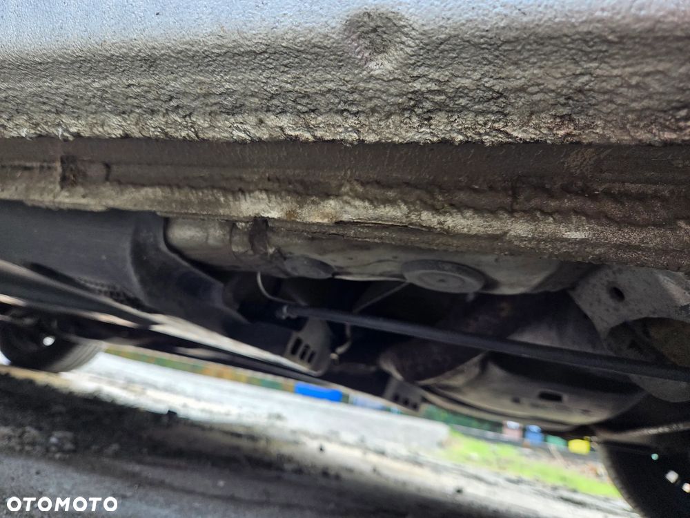 Volkswagen Polo 1.6 TDI DPF Highline - 13