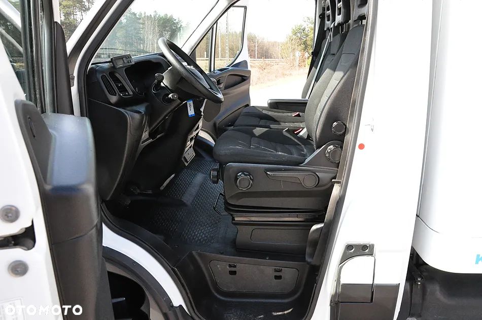 Iveco Daily - 12
