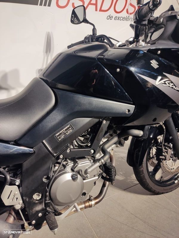 Suzuki DL V-STROM 650 - 4