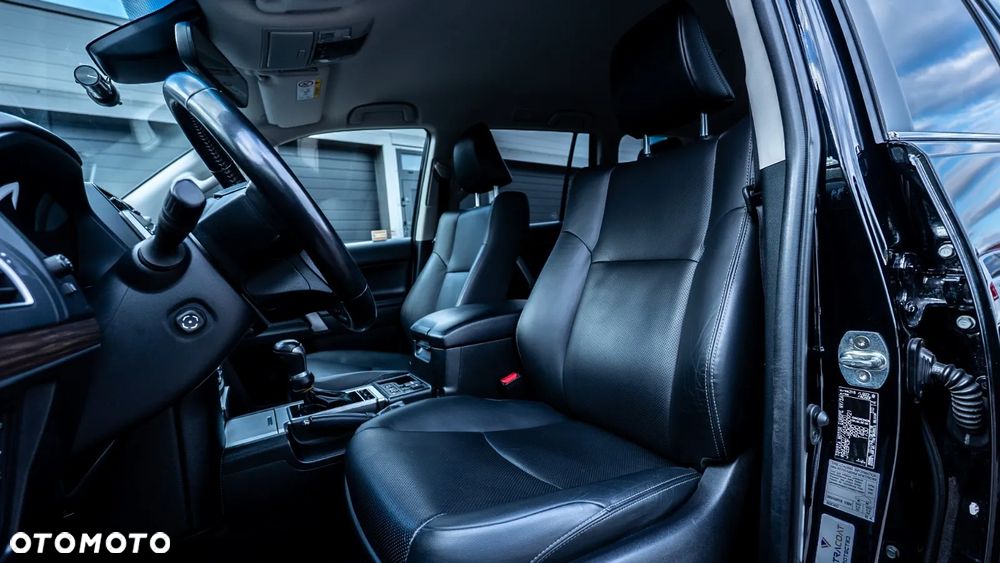 Toyota Land Cruiser LC 2.8 D-4D Invincible - 14