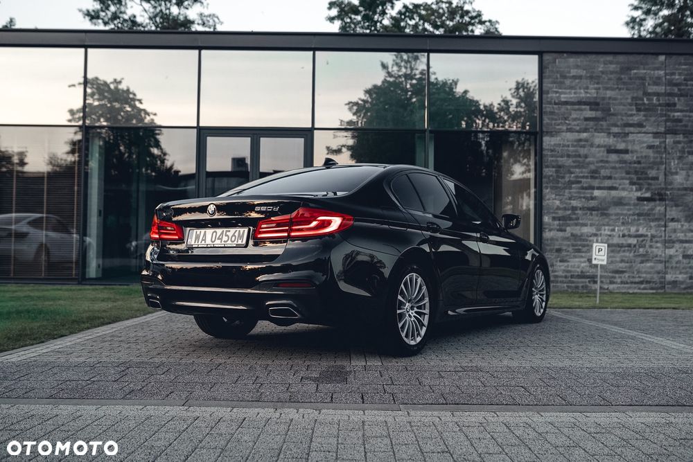 BMW Seria 5 520d xDrive M Sport sport - 3