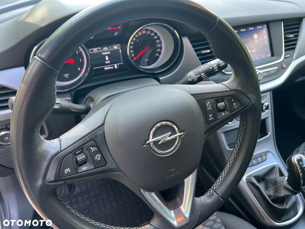 Opel Astra 1.2 T Edition S&S - 18