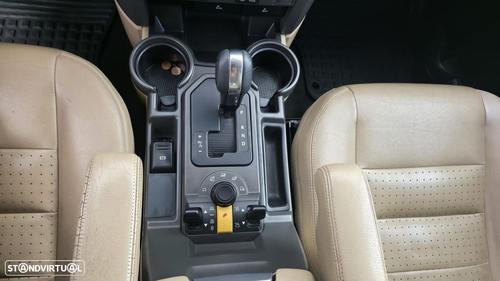 Land Rover Discovery 2.7 TD V6 HSE Auto. - 9
