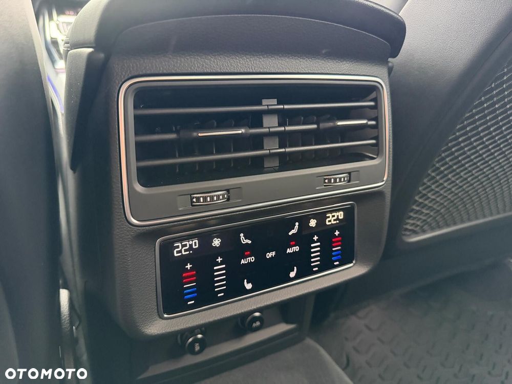 Audi Q8 50 TDI mHEV Quattro Black Edition Tiptronic - 23
