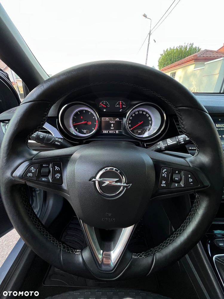 Opel Astra 1.4 T Elite - 15
