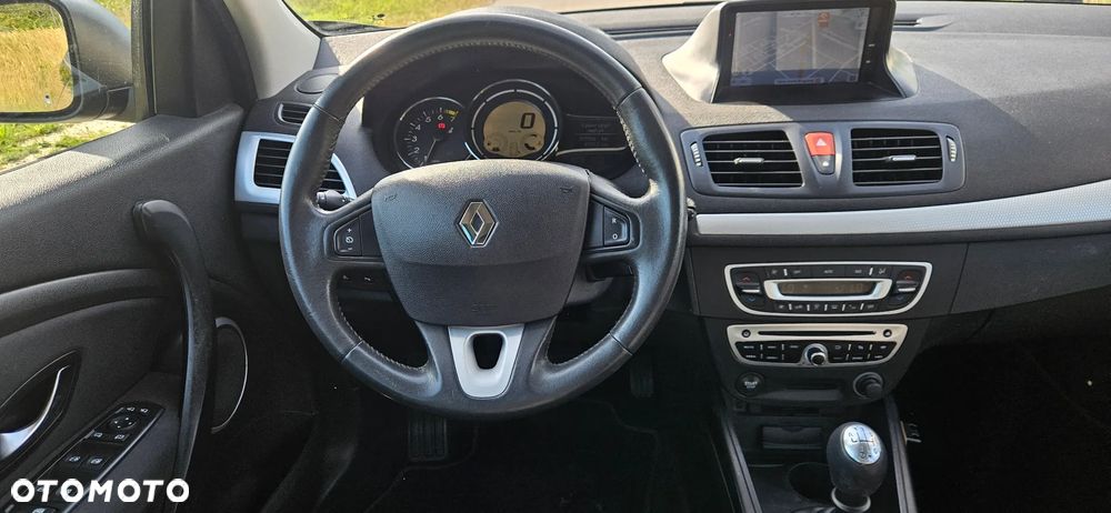 Renault Megane TCe 180 Dynamique - 16