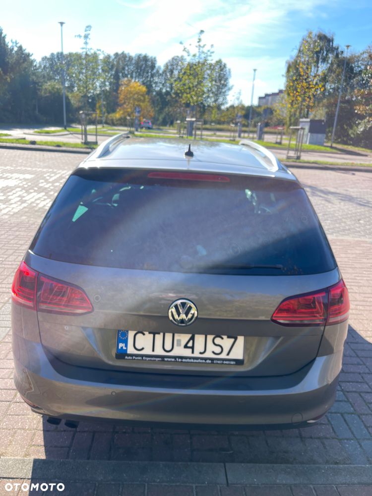 Volkswagen Golf 1.4 TSI BMT Highline - 4