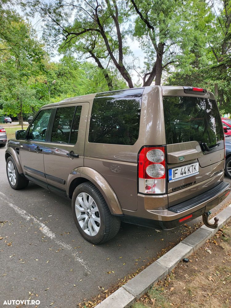 Land Rover Discovery 2011 photo 2