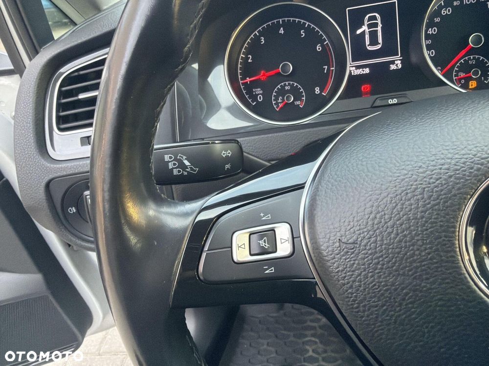 Volkswagen Golf 1.0 TSI BMT Trendline - 20