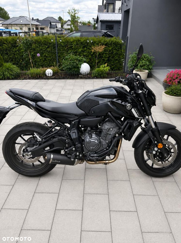 Yamaha MT - 2