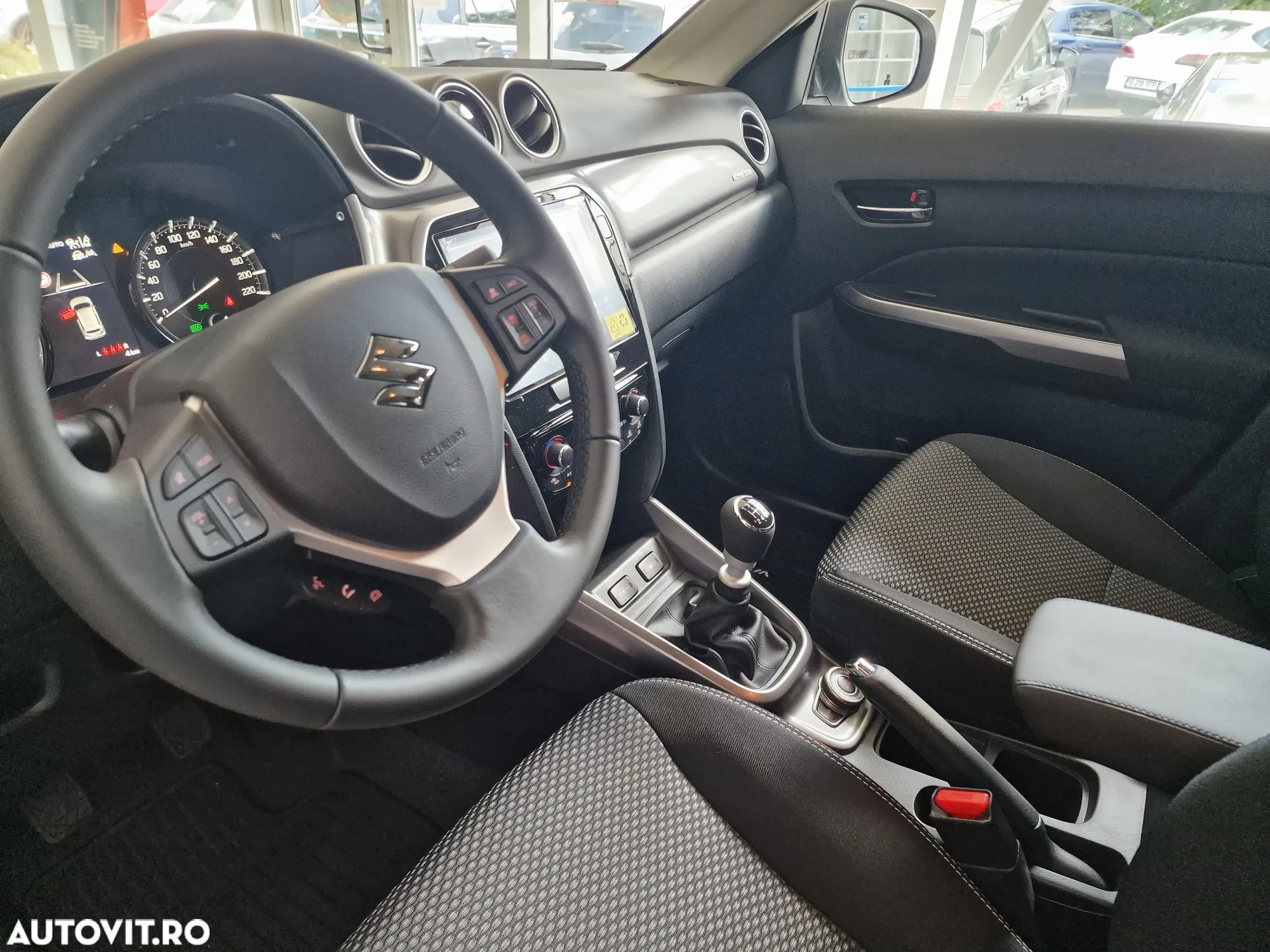 Suzuki Vitara - 5