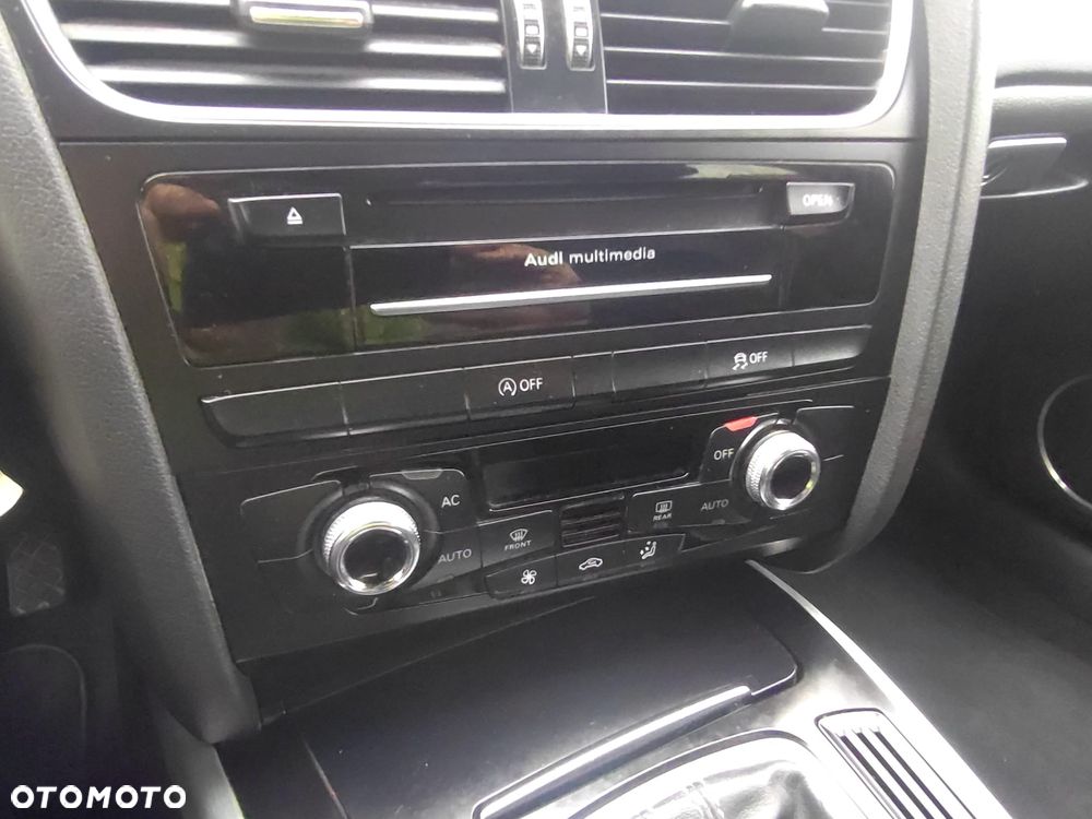 Audi A4 Avant 2.0 TDI Quattro S tronic - 35